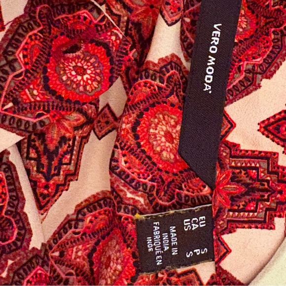 Vero Moda Red Moroccan Patterned Short Sleeve Dress - Picture 7 of 9